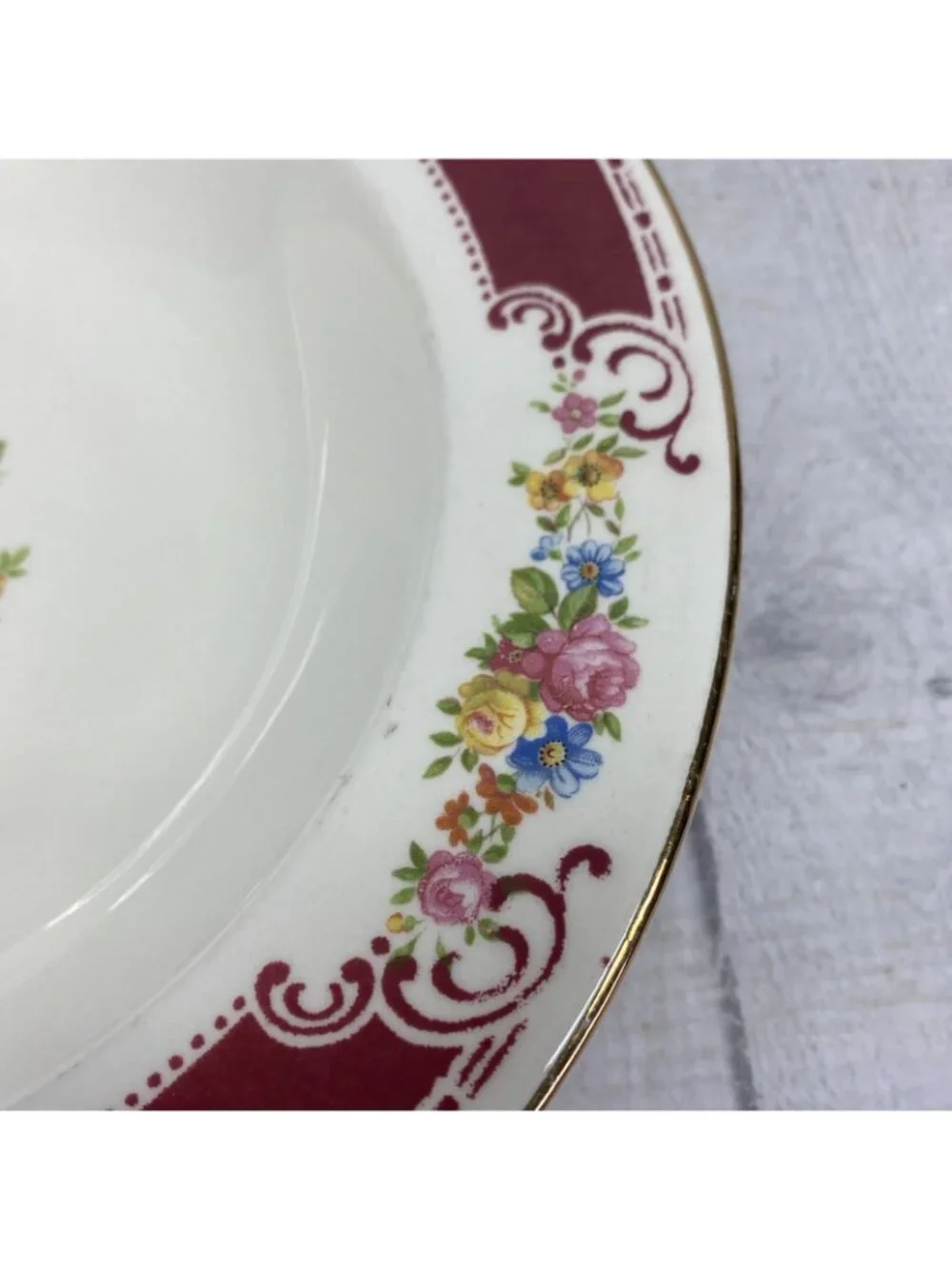 MCM Homer  Laughlin HL1060 Red Insets Pink Blue Yellow Flowers Soup Bowls Set 4